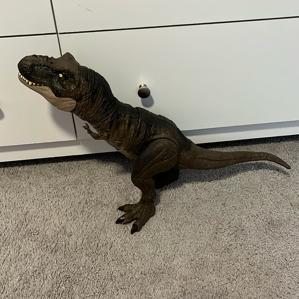 Jurassic World domination, Tyrannosaurus rex dinosaur toy